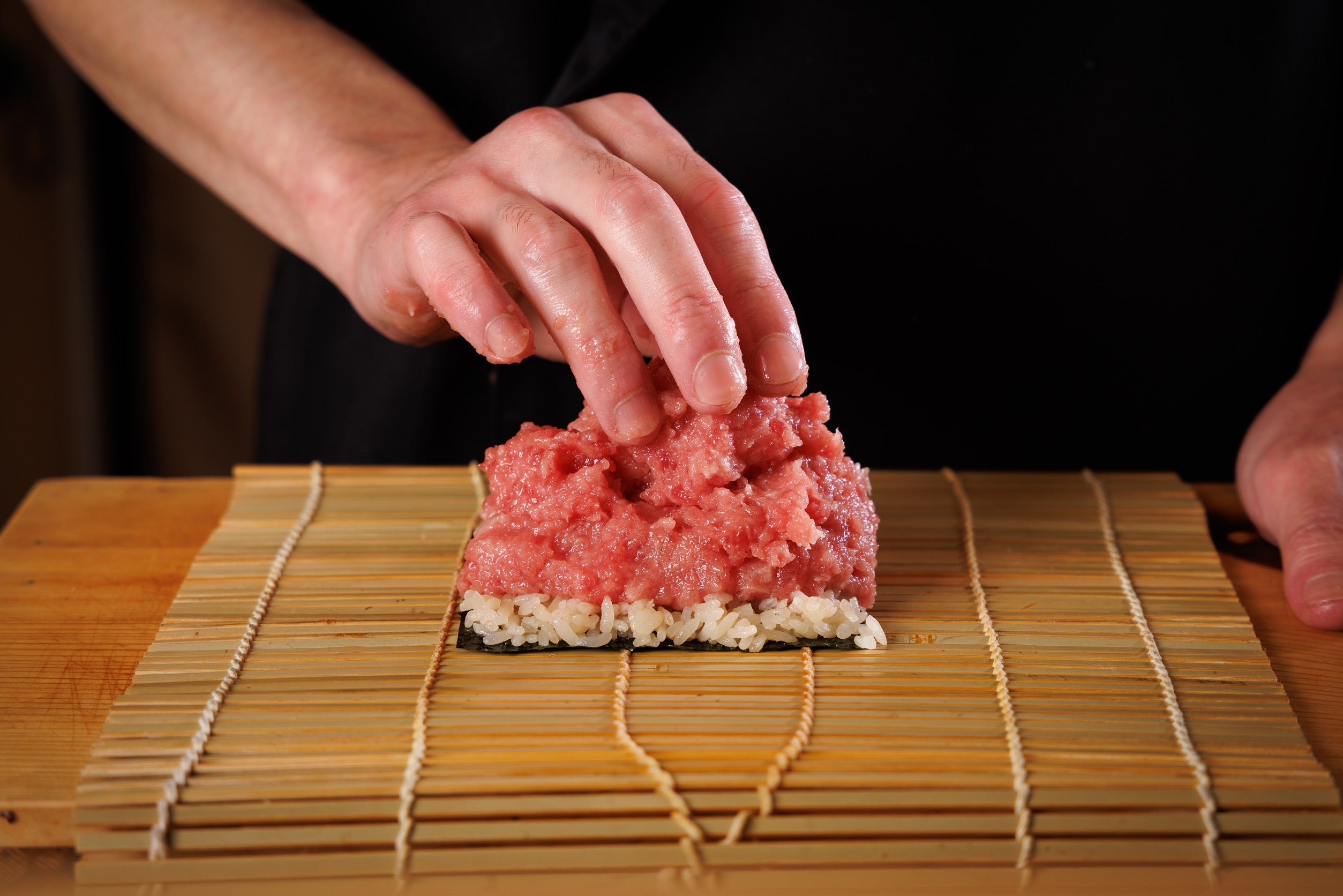 贅沢なネギトロ巻き